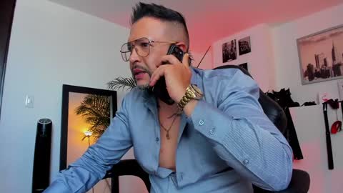 Snapshot of mrfrank_tattoo chatting on 18, 12, 2024 MrFrank. online show from 18, 12, 2024