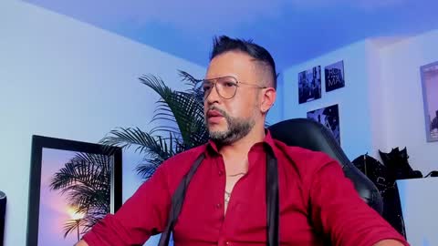 Snapshot of mrfrank_tattoo chatting on 26, 12, 2024 MrFrank. online show from 26, 12, 2024