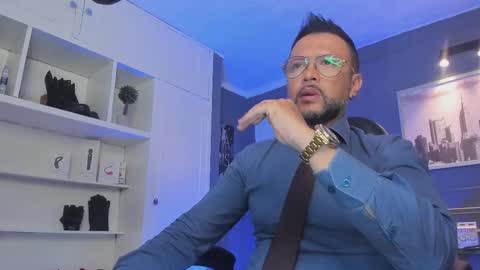 Snapshot of mrfrank_tattoo chatting on 11, 3, 2025 MrFrank. online show from 11, 3, 2025