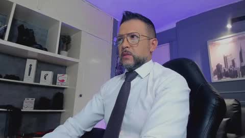 Snapshot of mrfrank_tattoo chatting on 17, 9, 2025 MrFrank. online show from 17, 9, 2025