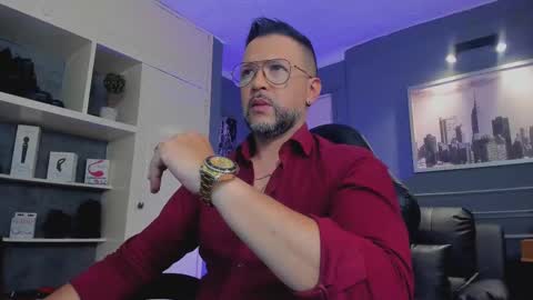 Snapshot of mrfrank_tattoo chatting on 28, 9, 2025 MrFrank. online show from 28, 9, 2025