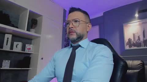 Snapshot of mrfrank_tattoo chatting on 17, 10, 2025 MrFrank. online show from 17, 10, 2025