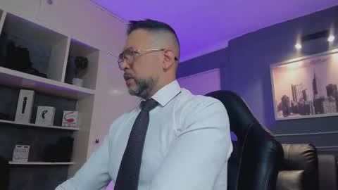 Snapshot of mrfrank_tattoo chatting on 21, 10, 2025 MrFrank. online show from 21, 10, 2025