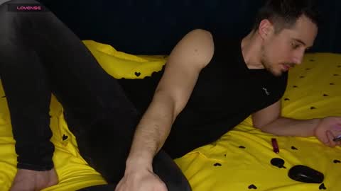 Snapshot of mrgreeneyes01 chatting on 8, 2, 2025 juan luis online show from 8, 2, 2025