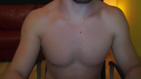 Snapshot of mrgreeneyes01 chatting on 13, 9, 2025 juan luis online show from 13, 9, 2025