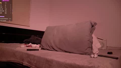 Snapshot of mrj9921 chatting on 11, 11, 2025 Juan online show from 11, 11, 2025