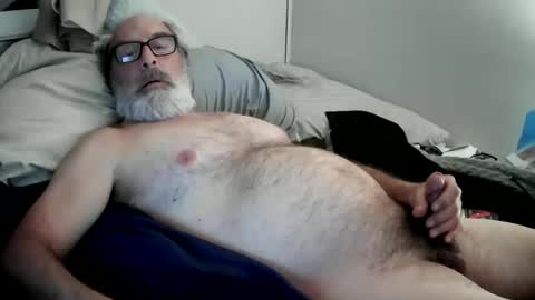 Snapshot of mrjames59 chatting on 31, 12, 2024 mrjames59 online show from 31, 12, 2024