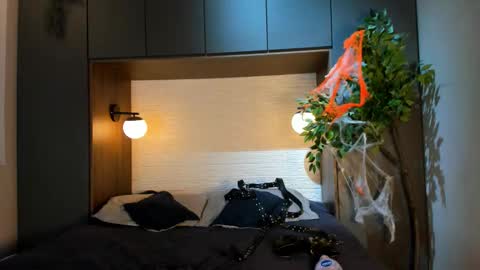 Snapshot of mrjustin_ chatting on 8, 11, 2025 mrjustin_ online show from 8, 11, 2025