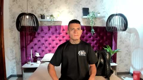 Snapshot of mrjustin_ chatting on 16, 11, 2025 mrjustin_ online show from 16, 11, 2025