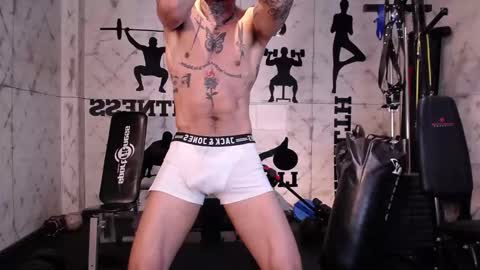 Snapshot of mrjustin_ chatting on 25, 11, 2025 mrjustin_ online show from 25, 11, 2025