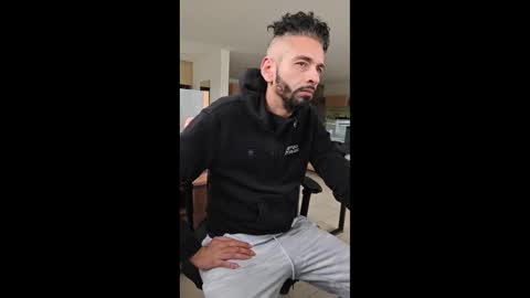 Snapshot of mrlongplay835366 chatting on 24, 2, 2026 mrlongplay835366 online show from 24, 2, 2026