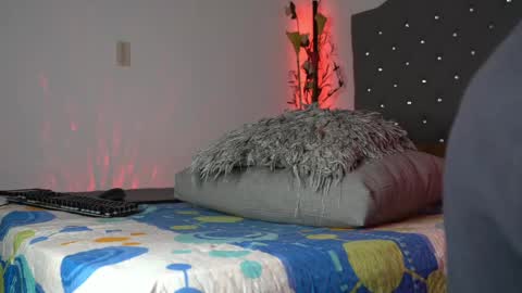 Luis    Instagram   online show from 20, 3, 2026