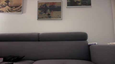 TaleOfLaura online show from 14, 1, 2025