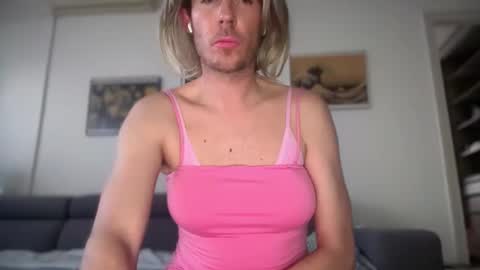 TaleOfLaura online show from 26, 2, 2026