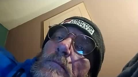 Snapshot of mrnmrsfucks4u2 chatting on 10, 2, 2025 Mrnmrsfucks4u2 online show from 10, 2, 2025