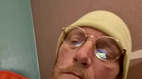 Snapshot of mrnmrsfucks4u2 chatting on 6, 3, 2025 Mrnmrsfucks4u2 online show from 6, 3, 2025