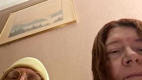 Snapshot of mrnmrsfucks4u2 chatting on 10, 3, 2025 Mrnmrsfucks4u2 online show from 10, 3, 2025