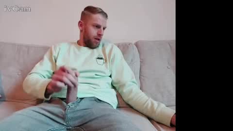 Snapshot of mrnobody6209 chatting on 3, 3, 2025 mrnobody6209 online show from 3, 3, 2025