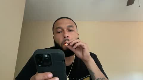 Snapshot of mrnuts24 chatting on 28, 9, 2025 mrnuts24 online show from 28, 9, 2025