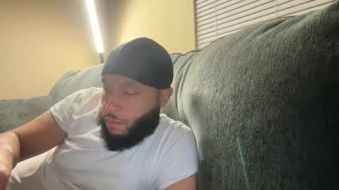 Snapshot of mrnuts24 chatting on 27, 10, 2025 mrnuts24 online show from 27, 10, 2025