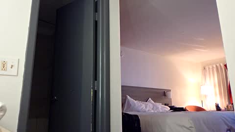 Snapshot of mrprofandpamjohnson chatting on 5, 11, 2025 mrprofandpamjohnson online show from 5, 11, 2025