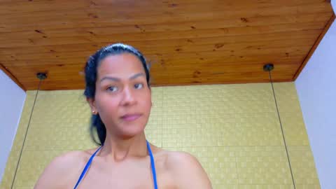 Snapshot of mrs_buttocks chatting on 7, 12, 2024 mrs_buttocks online show from 7, 12, 2024