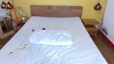 Snapshot of mrs_buttocks chatting on 23, 10, 2025 mrs_buttocks online show from 23, 10, 2025