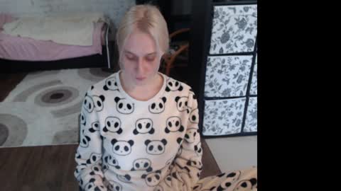 Sasha online show from 5, 4, 2026