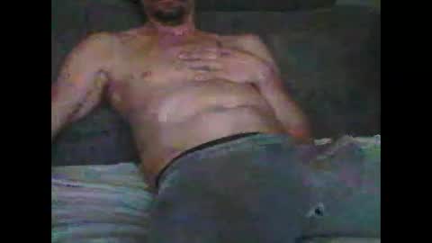 Snapshot of mrtrixterooo chatting on 7, 10, 2025 mrtrixterooo online show from 7, 10, 2025