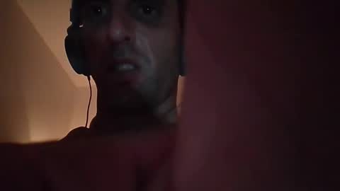 Mrwhite017 online show from 27, 1, 2025