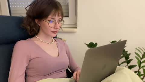 Snapshot of ms_christiana chatting on 30, 4, 2026 ms_christiana online show from 30, 4, 2026