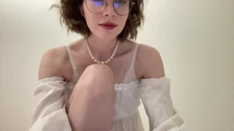 Snapshot of ms_christiana chatting on 13, 5, 2026 ms_christiana online show from 13, 5, 2026