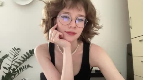 Snapshot of ms_christiana chatting on 5, 6, 2026 ms_christiana online show from 5, 6, 2026