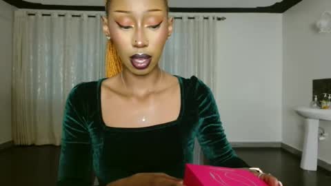 ms_crystal online show from 8, 3, 2026