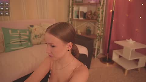 Snapshot of ms_evasweet chatting on 18, 5, 2026 Eva 3 online show from 18, 5, 2026