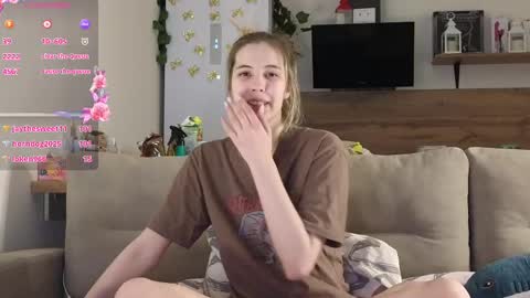 Snapshot of ms_foryou chatting on 20, 2, 2025 Ms ForYOU online show from 20, 2, 2025