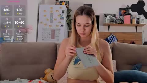 Snapshot of ms_foryou chatting on 27, 11, 2025 Ms ForYOU online show from 27, 11, 2025