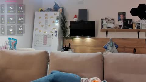 Snapshot of ms_foryou chatting on 23, 4, 2026 Ms ForYOU online show from 23, 4, 2026