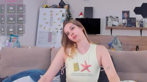 Snapshot of ms_foryou chatting on 25, 4, 2026 Ms ForYOU online show from 25, 4, 2026
