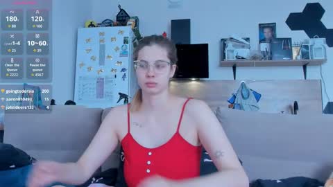 Snapshot of ms_foryou chatting on 2, 5, 2026 Ms ForYOU online show from 2, 5, 2026