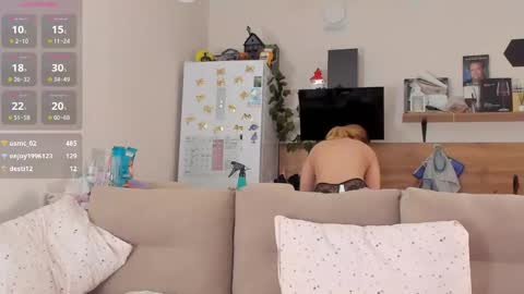 Snapshot of ms_foryou chatting on 4, 5, 2026 Ms ForYOU online show from 4, 5, 2026