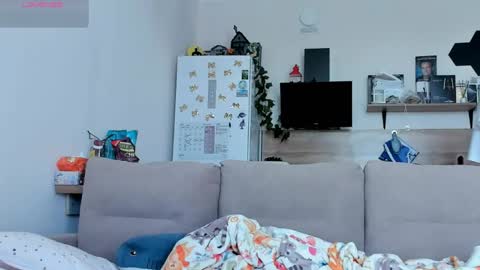 Snapshot of ms_foryou chatting on 22, 5, 2026 Ms ForYOU online show from 22, 5, 2026