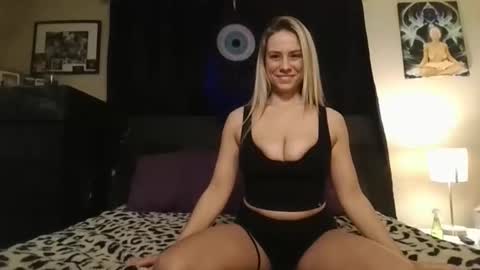 msmariesummers online show from 4, 3, 2026