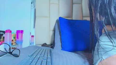 FERNANDA 3 online show from 25, 2, 2026