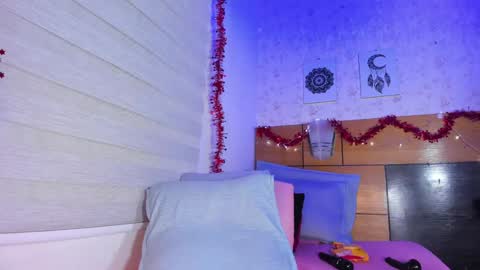 Manuela  online show from 3, 1, 2025