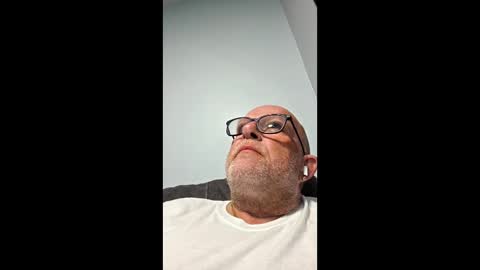 Snapshot of mtccouier chatting on 24, 3, 2026 mtccouier online show from 24, 3, 2026