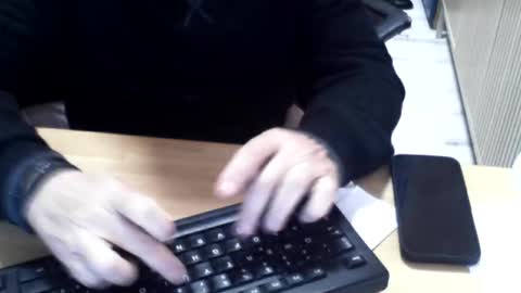 Snapshot of mtwpaul chatting on 11, 11, 2025 mtwpaul online show from 11, 11, 2025