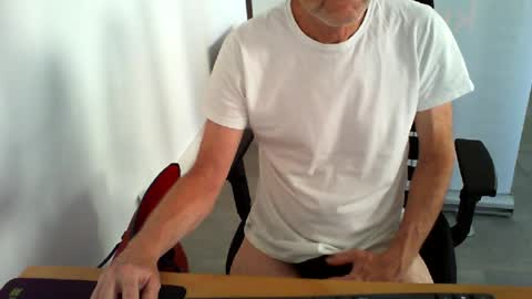 mucfag online show from 25, 6, 2026
