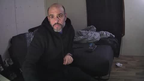 Muffdiver online show from 4, 2, 2026