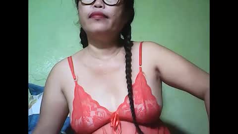 muffy_bunny online show from 4, 3, 2026